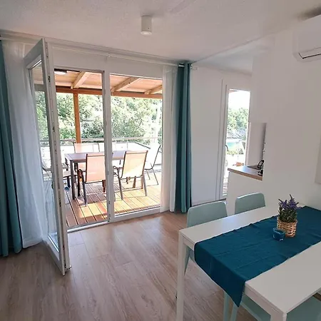 Boora Glamp Experience & Heated Infinity Pool Hotel Senj  Room photo