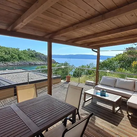 Boora Glamp Experience & Heated Infinity Pool Hotel Senj  Room photo