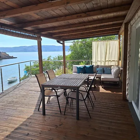 Boora Glamp Experience & Heated Infinity Pool Hotel Senj  Room photo