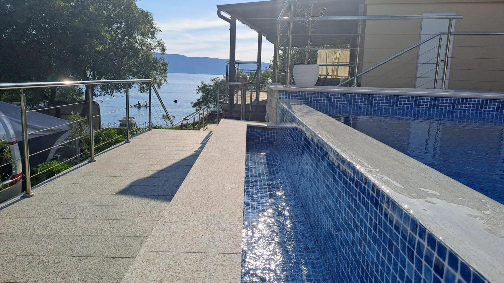 Boora Glamp Experience & Heated Infinity Pool Campsite *