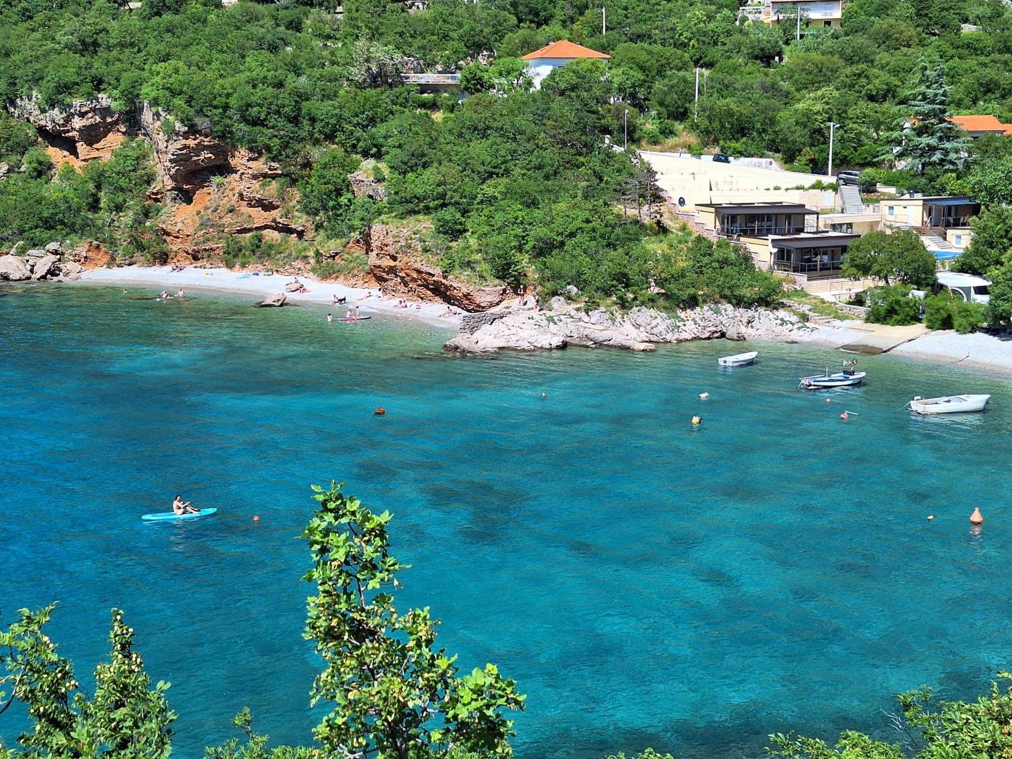 Boora Glamp Experience & Heated Infinity Pool Campsite *